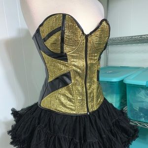 Black and gold corset